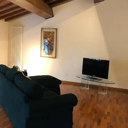 In Storica: Giulia Apartment Empoli